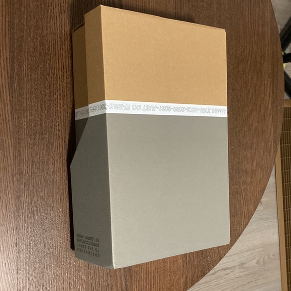 Nike LeBron 18 Low Bugs vs Marvin Space Jam - Mens Size US9 - New in Box - Picture 6 of 6